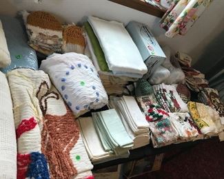 CHENILLE BEDDING, TABLE CLOTHES, LINENS, TOWELS, SHEETS, PILLOW CASES