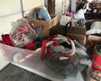 ARTIFICAL FLOWERS OF ALL KINDS