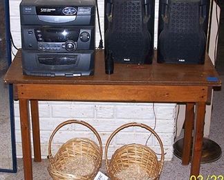 RCA stereo, small pine table