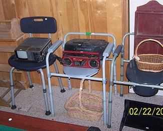Handicap items, small TV, radios