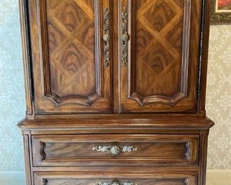 Vintage 1970s Drexel Heritage Small Armoire