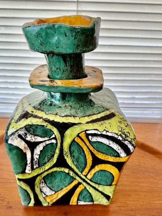 MCM Furniture, Collectibles, Art & Unique... starts on 3/2/2023