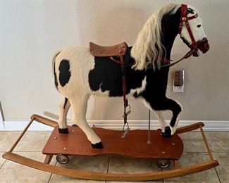 Vintage Genuine Horse Hair 35 Inch Pull/rocking Horse With Leather Saddle And Metal Stirrups