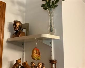 Bedroom - miscellaneous 