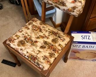 Sewing chair