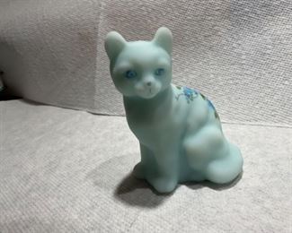 Fenton blue satin cat with hand painted roses 