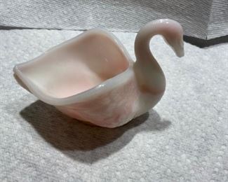 Fenton small Rosealene open swan trinket dish