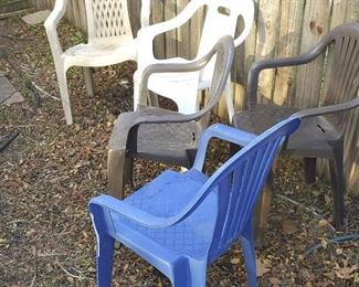 6 Patio Chairs