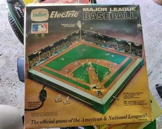 Electronic Major League Baseball Game
