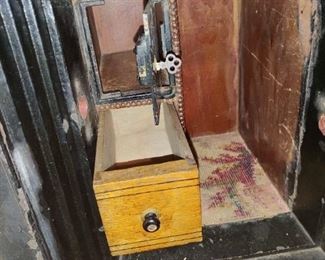 Railroad Employee Supply Co. safe with combination