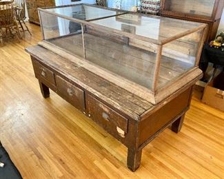 6ft long antique display case 