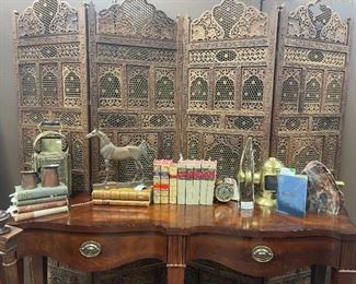 Broyhill Bowfront Sideboard