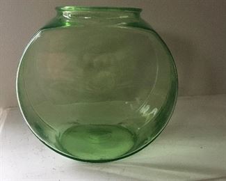 $75 - Rarely seen 1920s green glass fish bowl