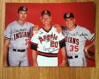 $100 - Three Hall of Fame pitchers on a very large color photo all original.