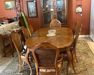 Drexel Heritage Dining room set.