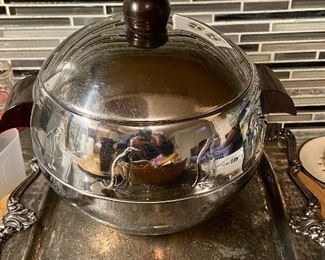 Vintage West Bend Penguin Hot & Cold Insulated Chrome Server with 1950s Bakelite Handles (use as an ice bucket or a bun warmer!)