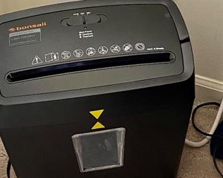 Cross-Cut Shredder, by Bonsaii