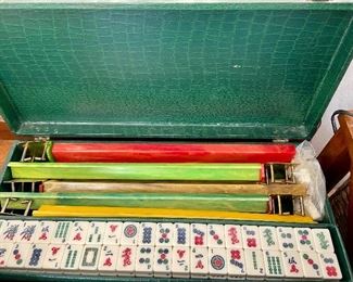 Mah-Jongg Set with Bakelite trays