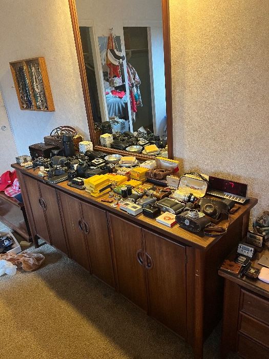 Stellar 50 off Orange Estate Sale starts on 3/3/2023