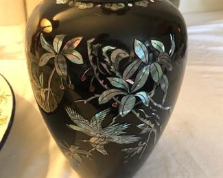Abalone inlay Chinese vase