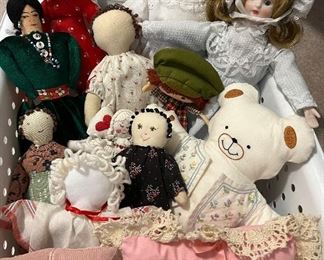 Assorted Vintage Dolls