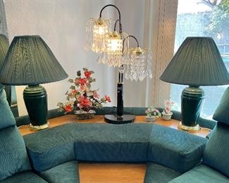 Vintage Emerald Green Sectional w Built-in End Table, Crystal Table Lamp, Table Lamps pr