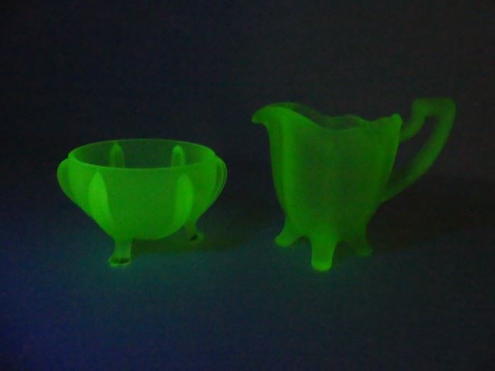 Vintage Green Satin Vaseline Glass Footed Open Sugar Bowl & Creamer