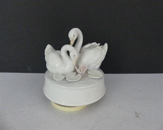Vintage George Good Porcelain "Swans" Music Box - plays "Oh What A Beautiful Morning"