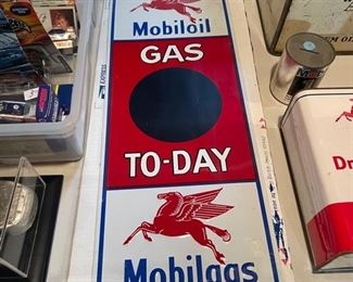 Collection of Mobil memorabilia 