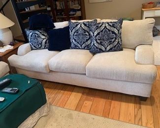 Matching Sofa and Love Seat 