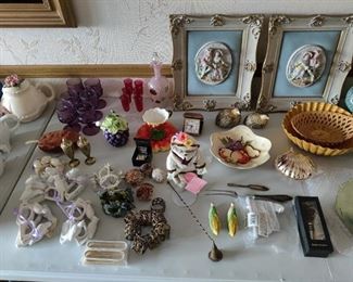 deco vases, plates, napkin holders, deco floral, vintage drinkware