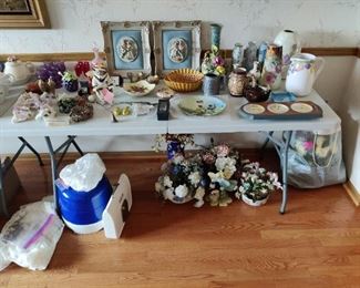 deco vases, plates, napkin holders, deco floral, vintage drinkware