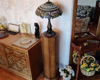 wood pedestal, Meyda Tiffany stained glass lamp, deco floral 