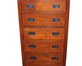 
Lot 511
Stickley mission oak 7 drawer lingerie chest with felted jewelry insert, in good condition
