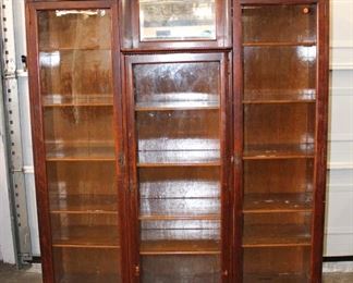 
Lot 630
Antique oak 3 door bookcase with carvings in original finish
