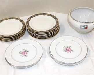 
Lot 735
19 pieces of various vintage porcelain plates and bowls
