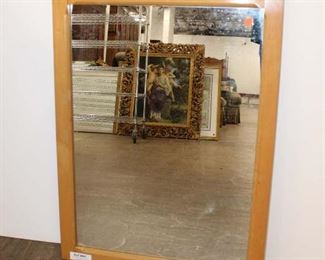 
Lot 766
Vintage mahogany frame mirror approx. 31" w x 23" h
