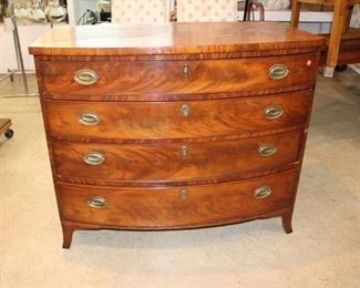 
Lot 815
Antique burl mahogany bow front 4 drawer Hepplewhite style chest

