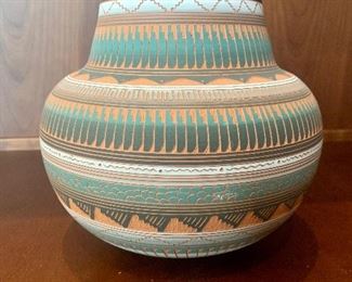 Navajo pottery