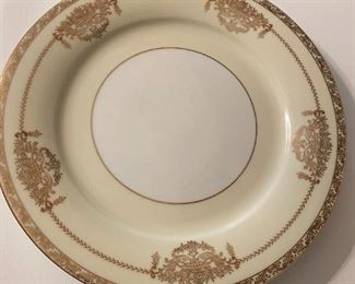 Noritake "Bancroft" 100 piece set