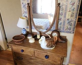 Darling Antique Vanity w/Mirror. 