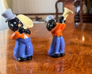 Komlos Keramia Budapest figurines