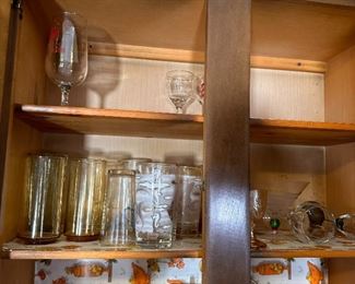 Miscellaneous glassware