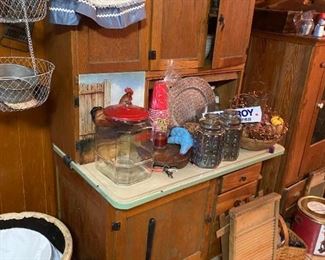 Antique Hoosier Cabinet $ 374.00
