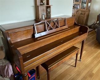 Vintage Gulbransen Upright piano with matching bench. Asking $500. *IS EXTREMELY HEAVY* 