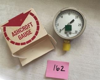Pressure gauge (new in box)