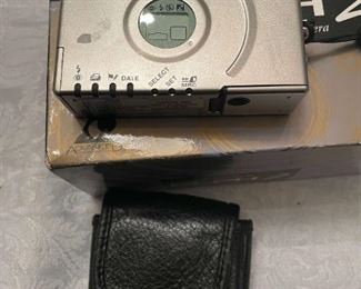 Canon Elph-new in box