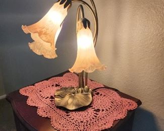 table lamp Lilies