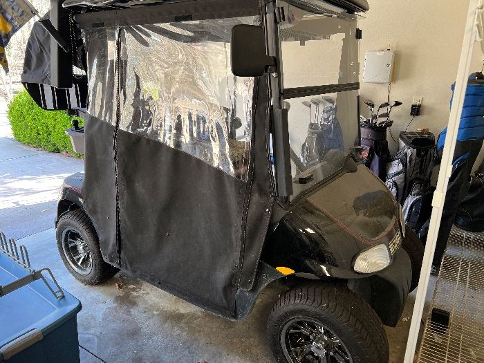 very nice 2015 ez go golf cart