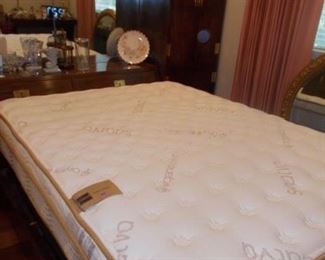 Saatva mattress